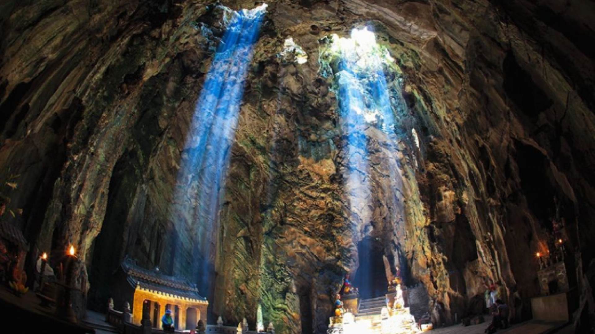 marble moutain da nang lalatour vietnam