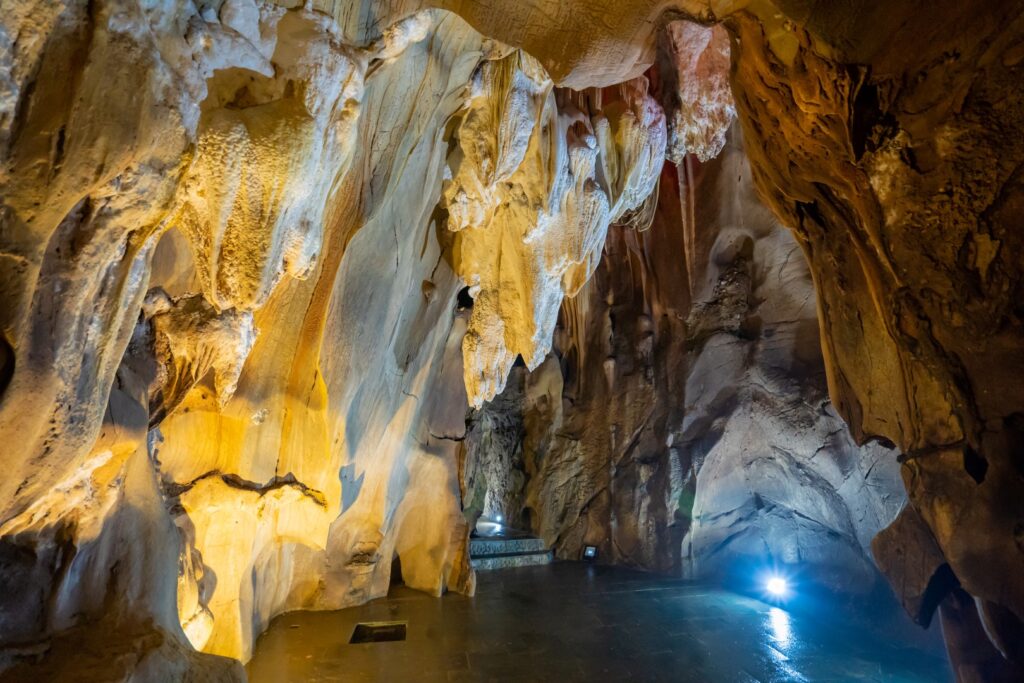 Gop Cave - dong giang heaven gate