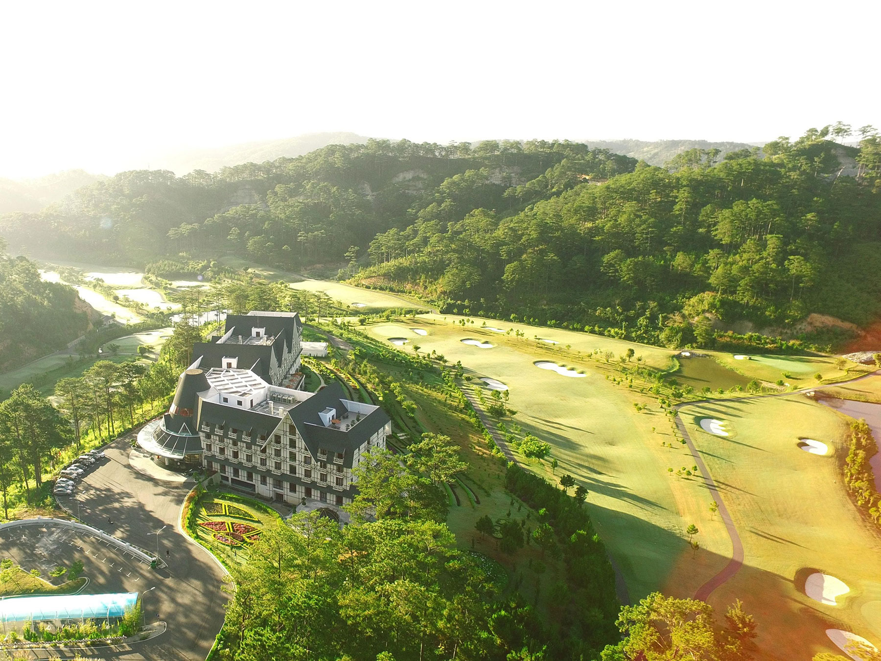 sam-tuyen-lamgolf-course-da-lat