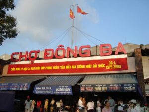 Dong ba market